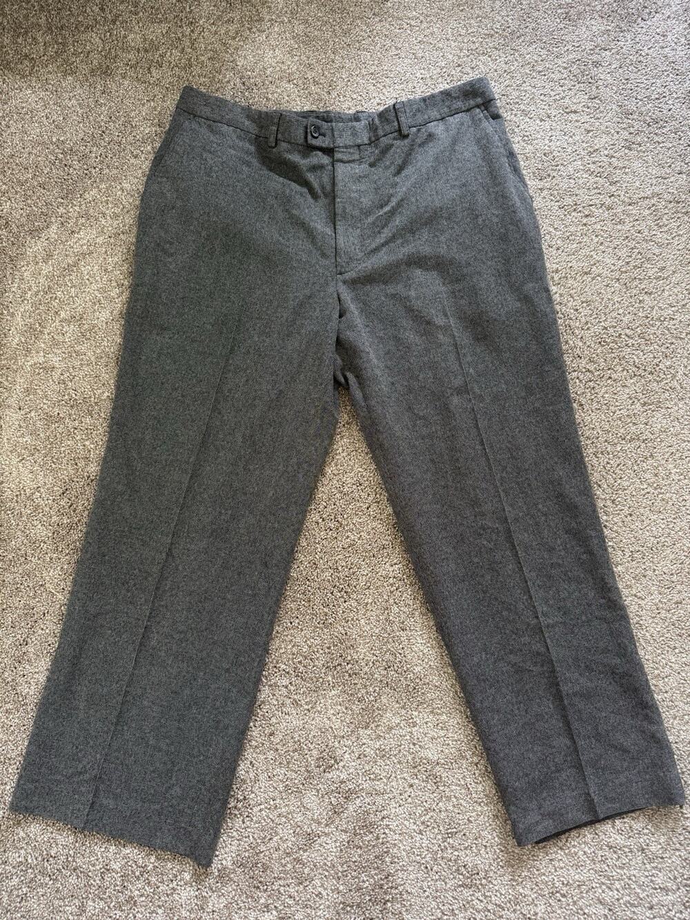 Claiborne Dress Pants 38x30 Gray Flat Front Italian Fabric Straight Leg‎ Slacks